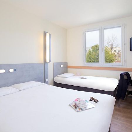 Ibis Budget Aubagne Paluds Agora Exterior photo